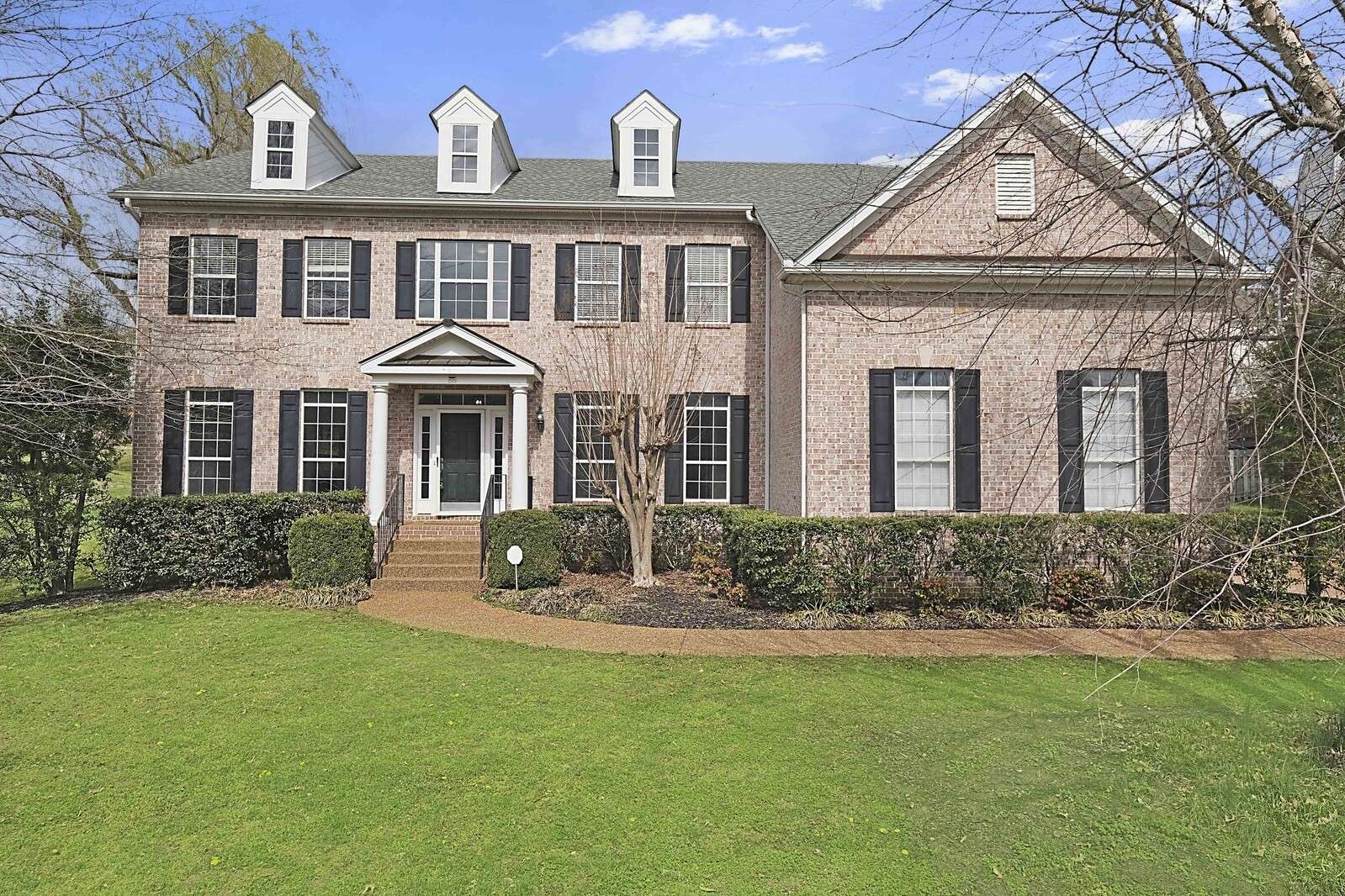 Goodlettsville, TN 37072,848 Loretta Dr
