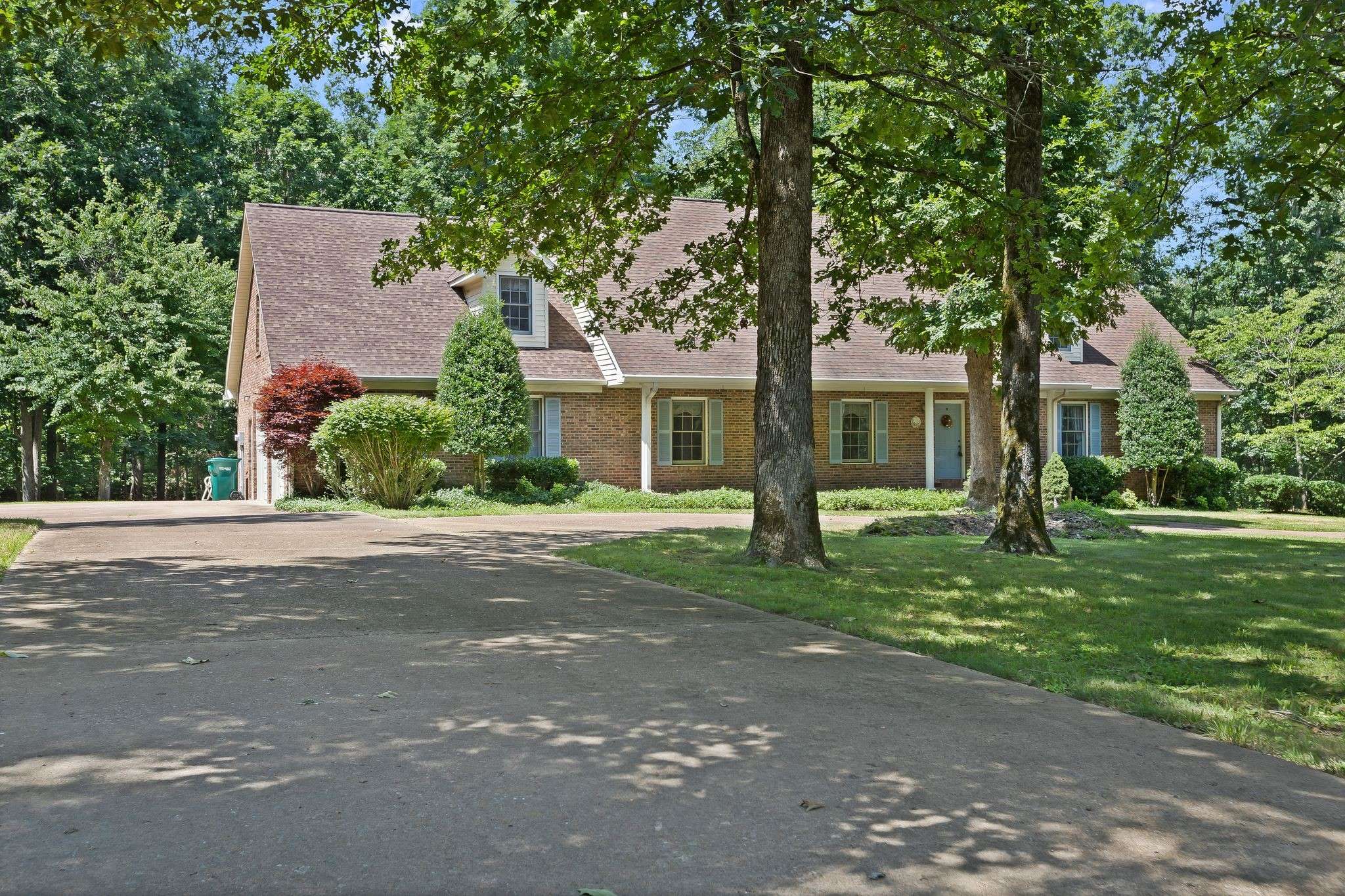Waverly, TN 37185,207 Airport Rd