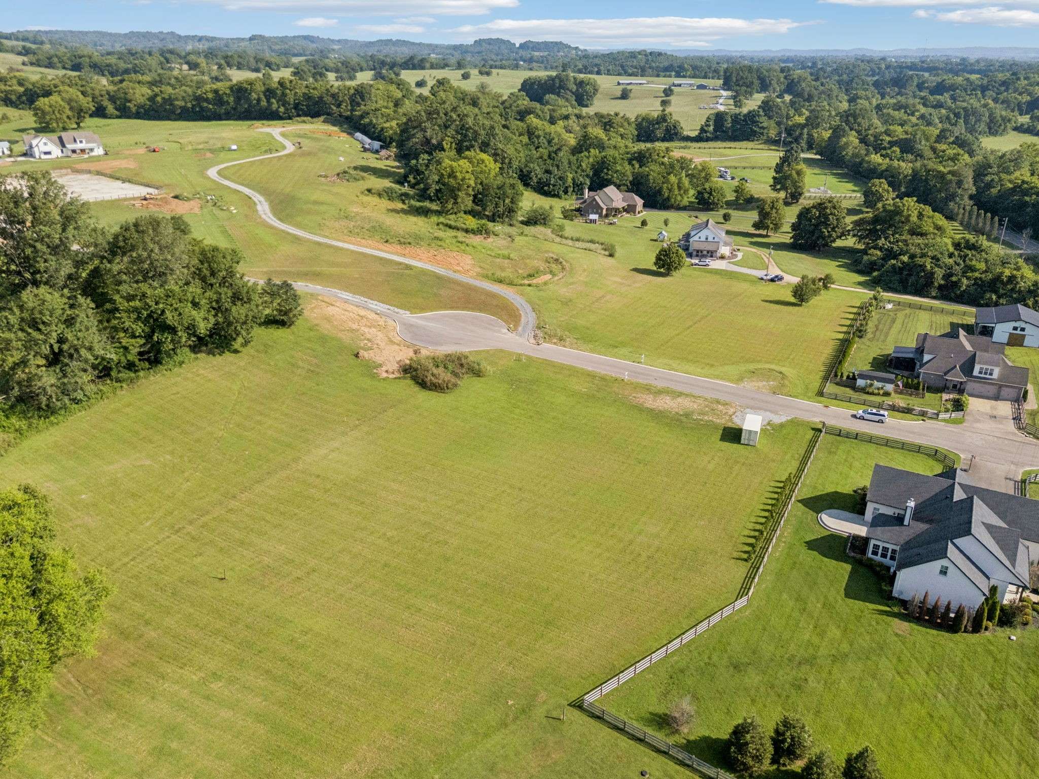 Columbia, TN 38401,1 Heirloom Ln