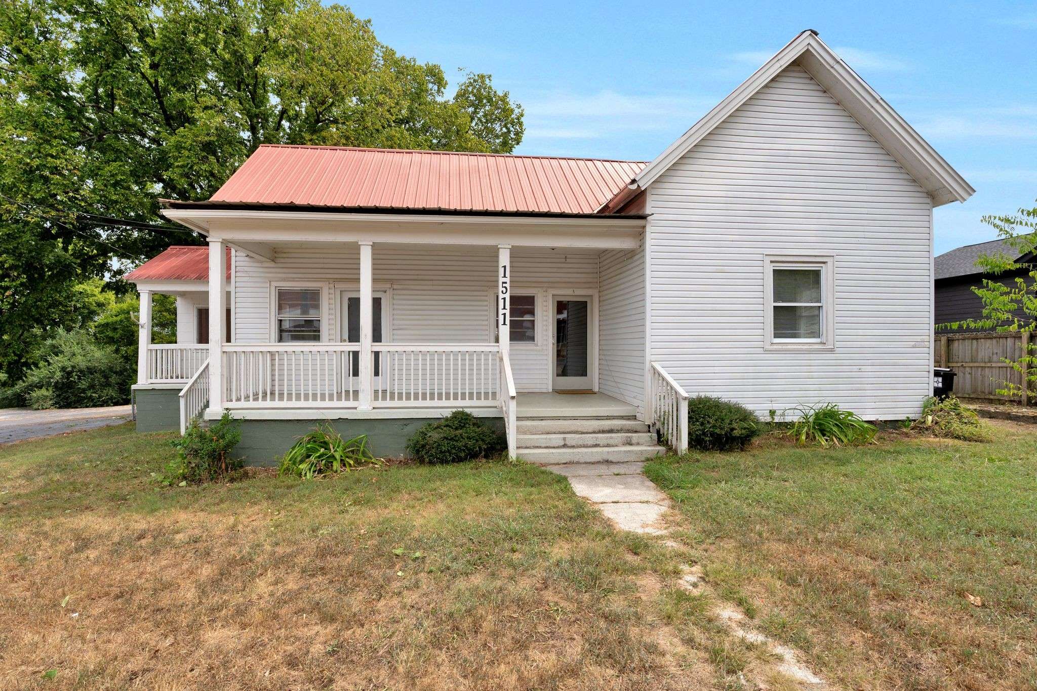 Columbia, TN 38401,1511 Highland Ave