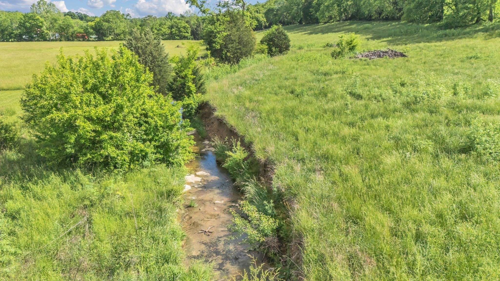 Santa Fe, TN 38482,0 Fly Rd