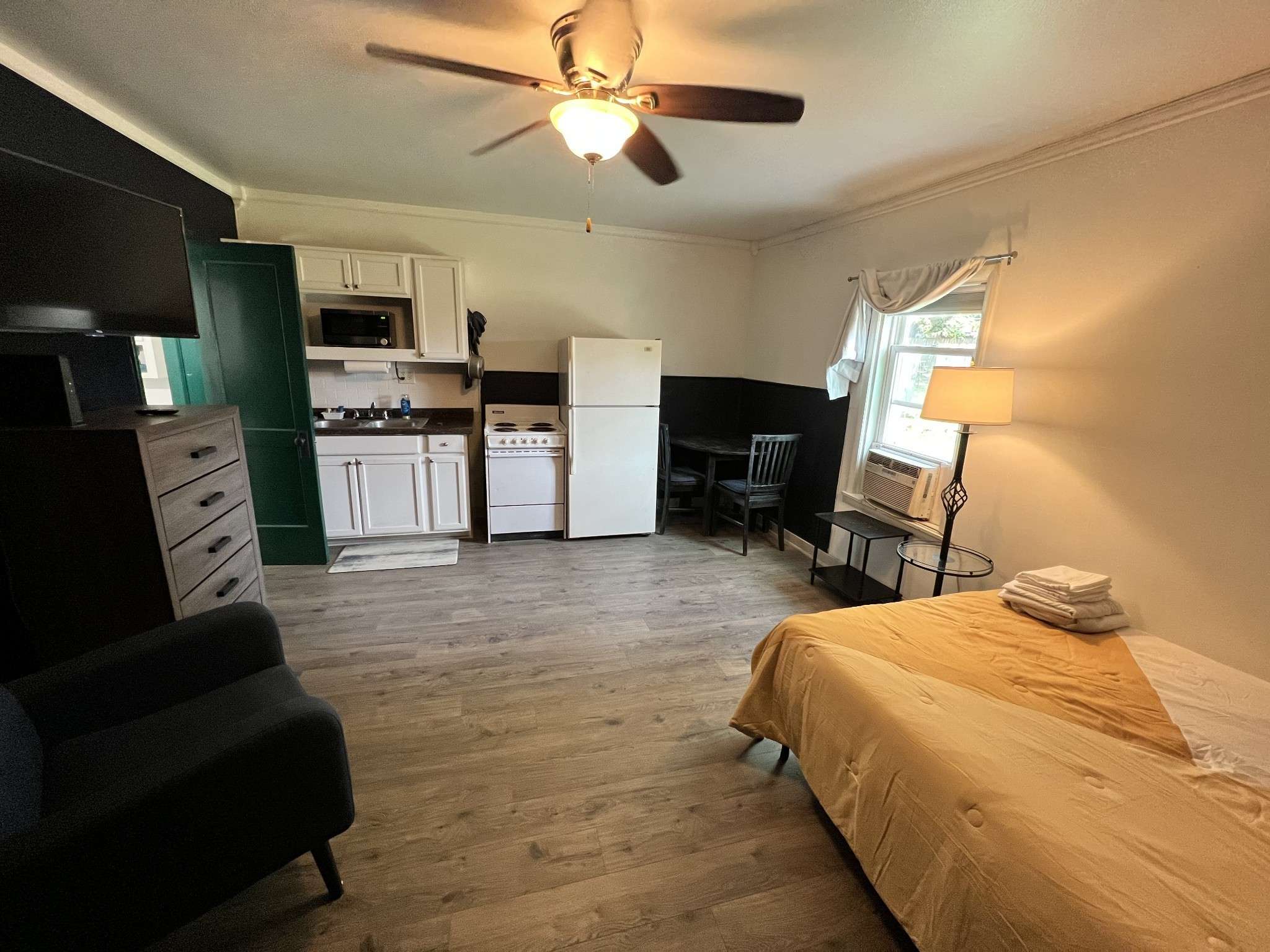 Columbia, TN 38401,917 S High St