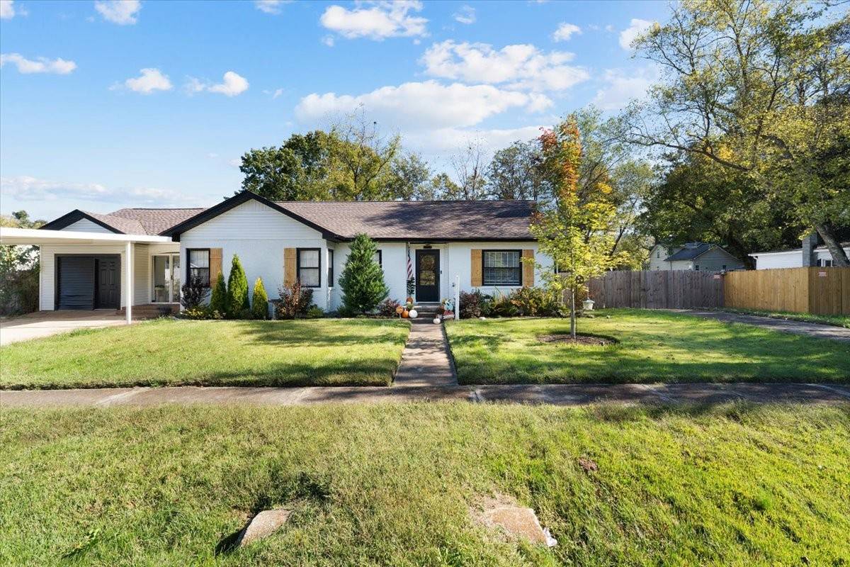 Hampshire, TN 38461,4109 Church St