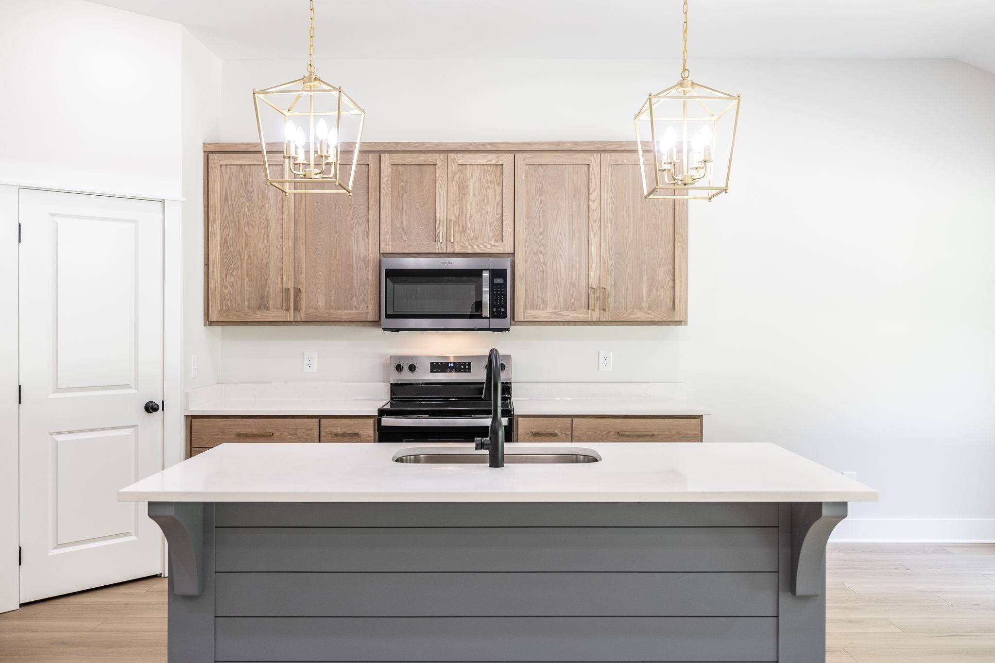 Greenbrier, TN 37073,4017 Hereford Dr