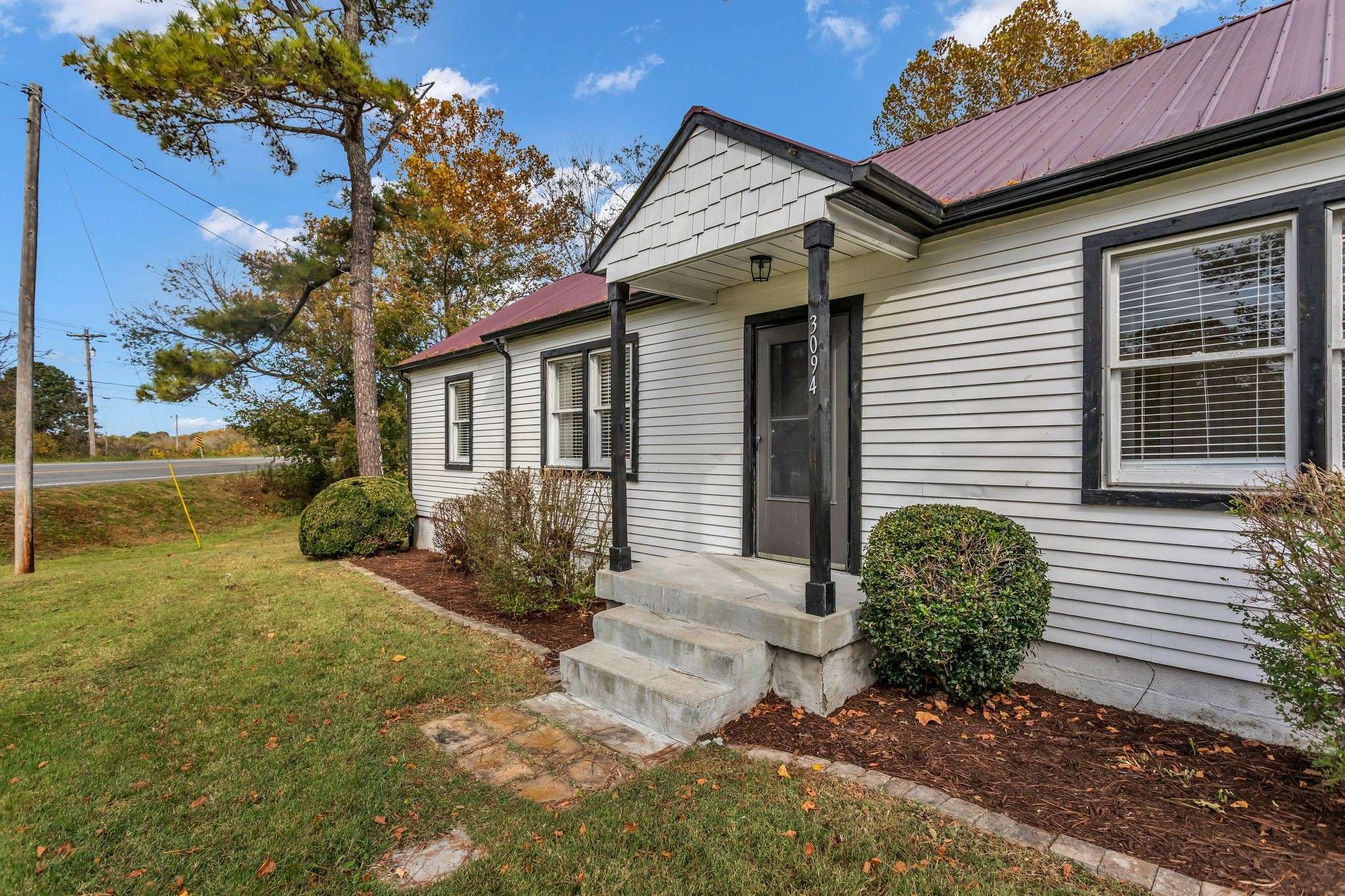 Columbia, TN 38401,3094 Williamsport Pike