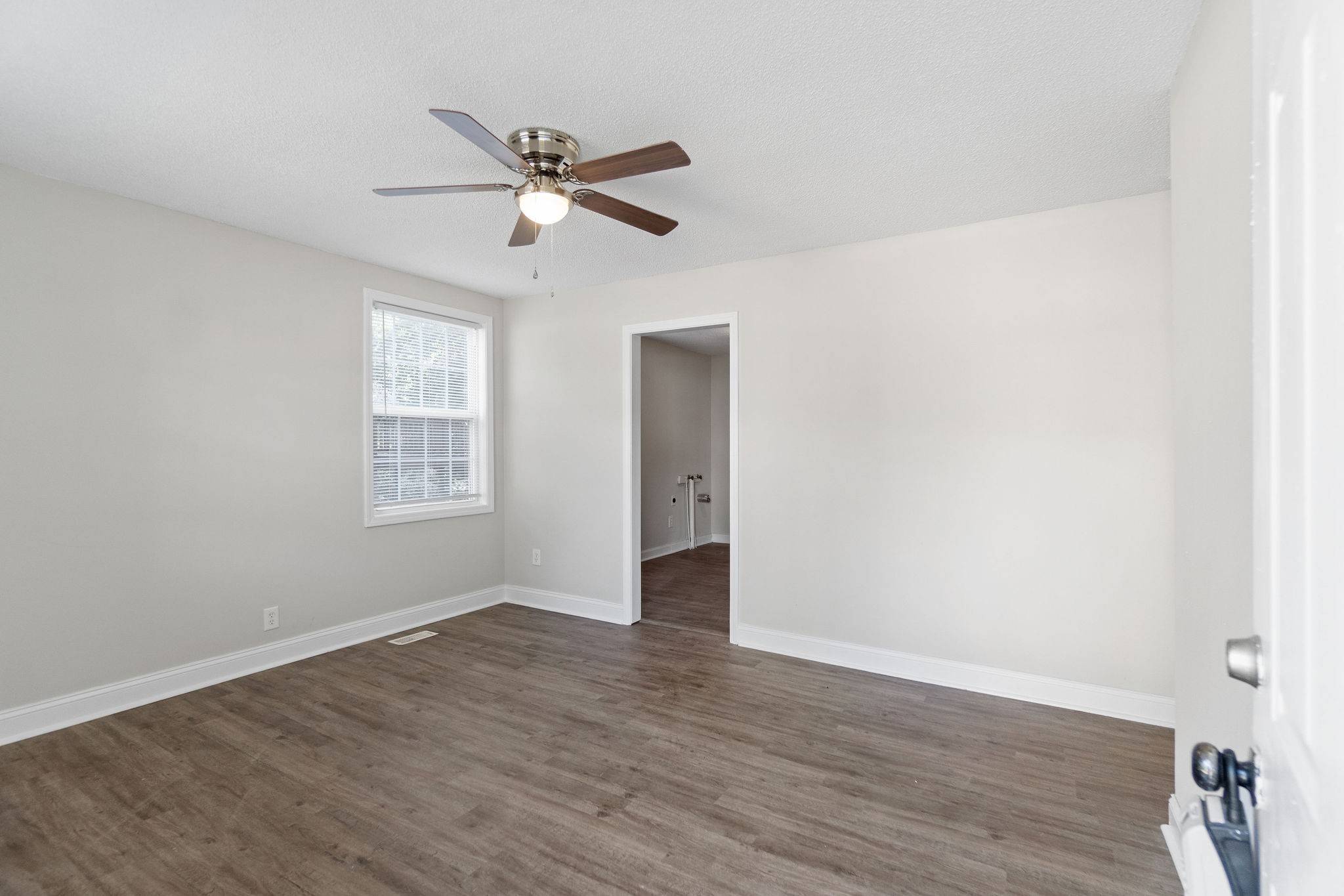 Clarksville, TN 37040,928 Woody Hills Dr