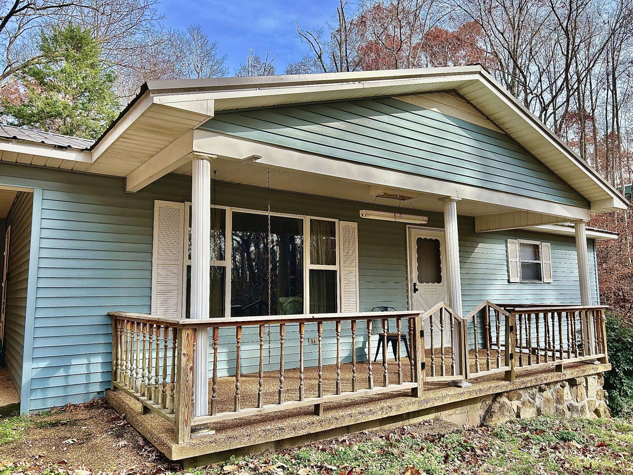 Waynesboro, TN 38485,1135 Mink Branch Rd