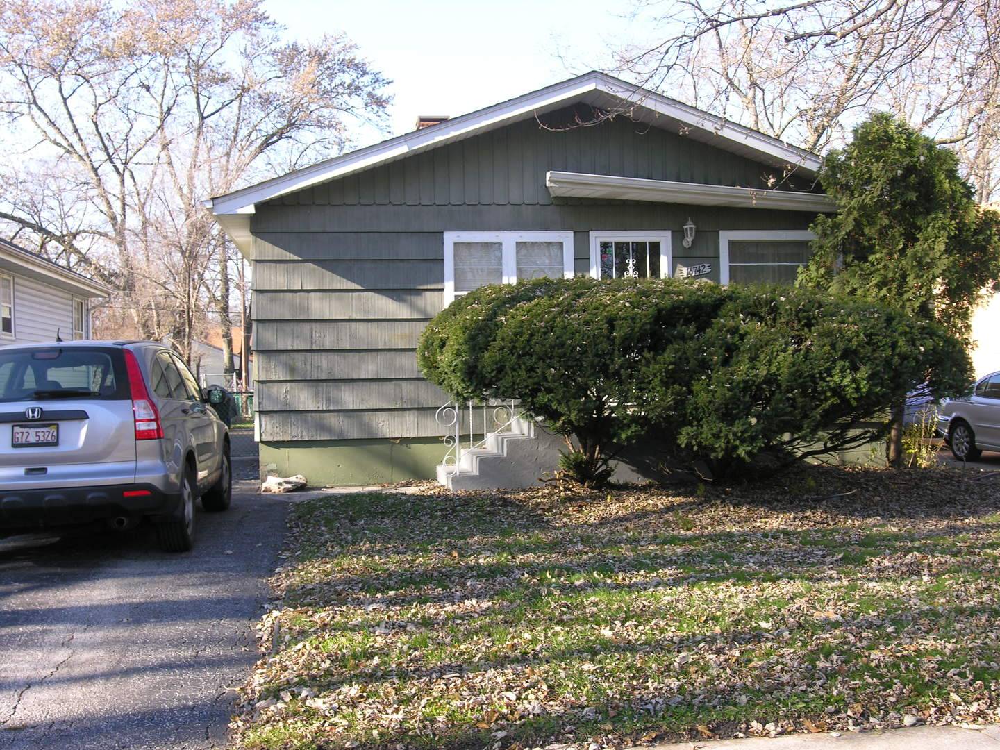 Hazel Crest, IL 60429,16742 Shea AVE