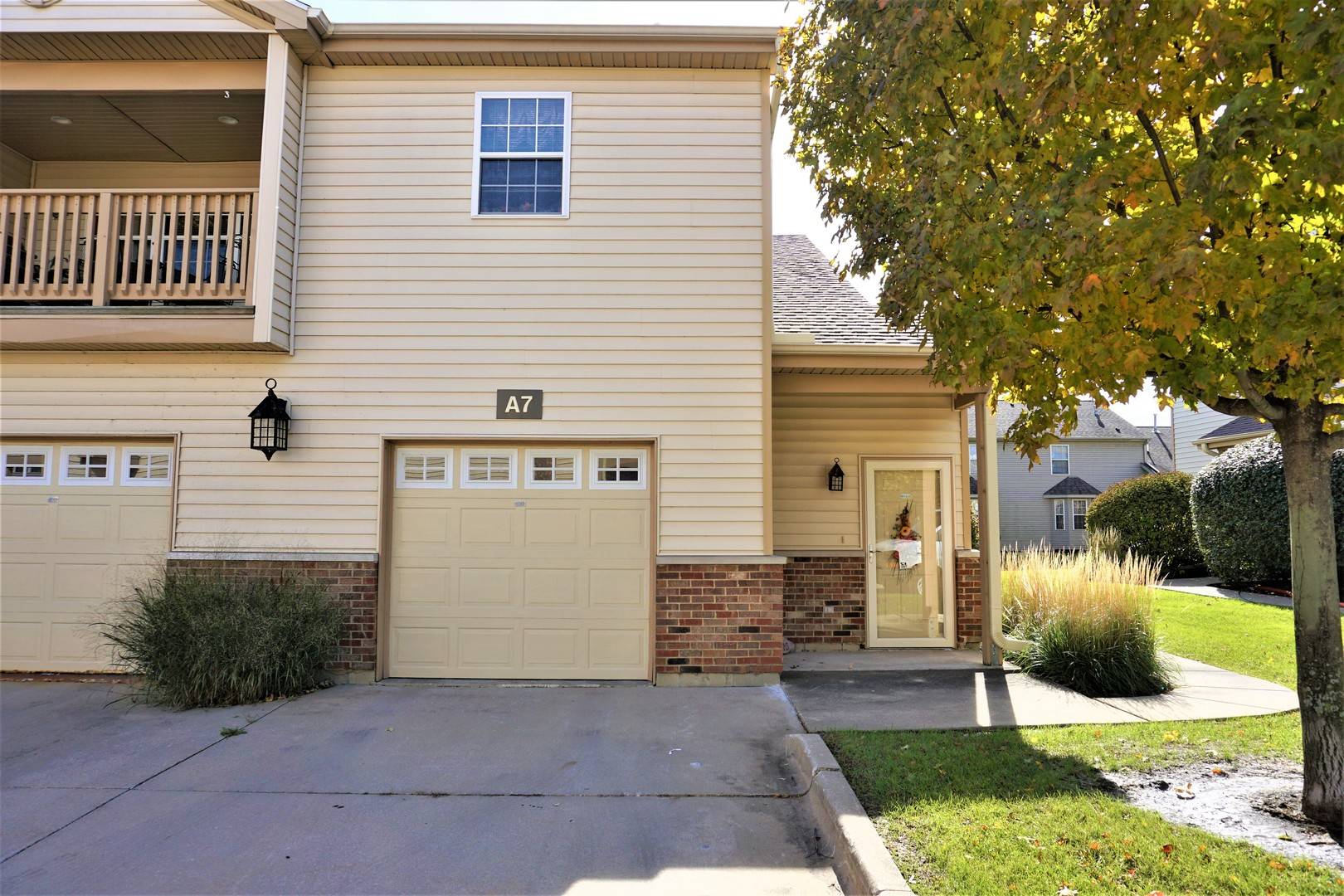 Champaign, IL 61822,3745 Thornhill CIR #3745