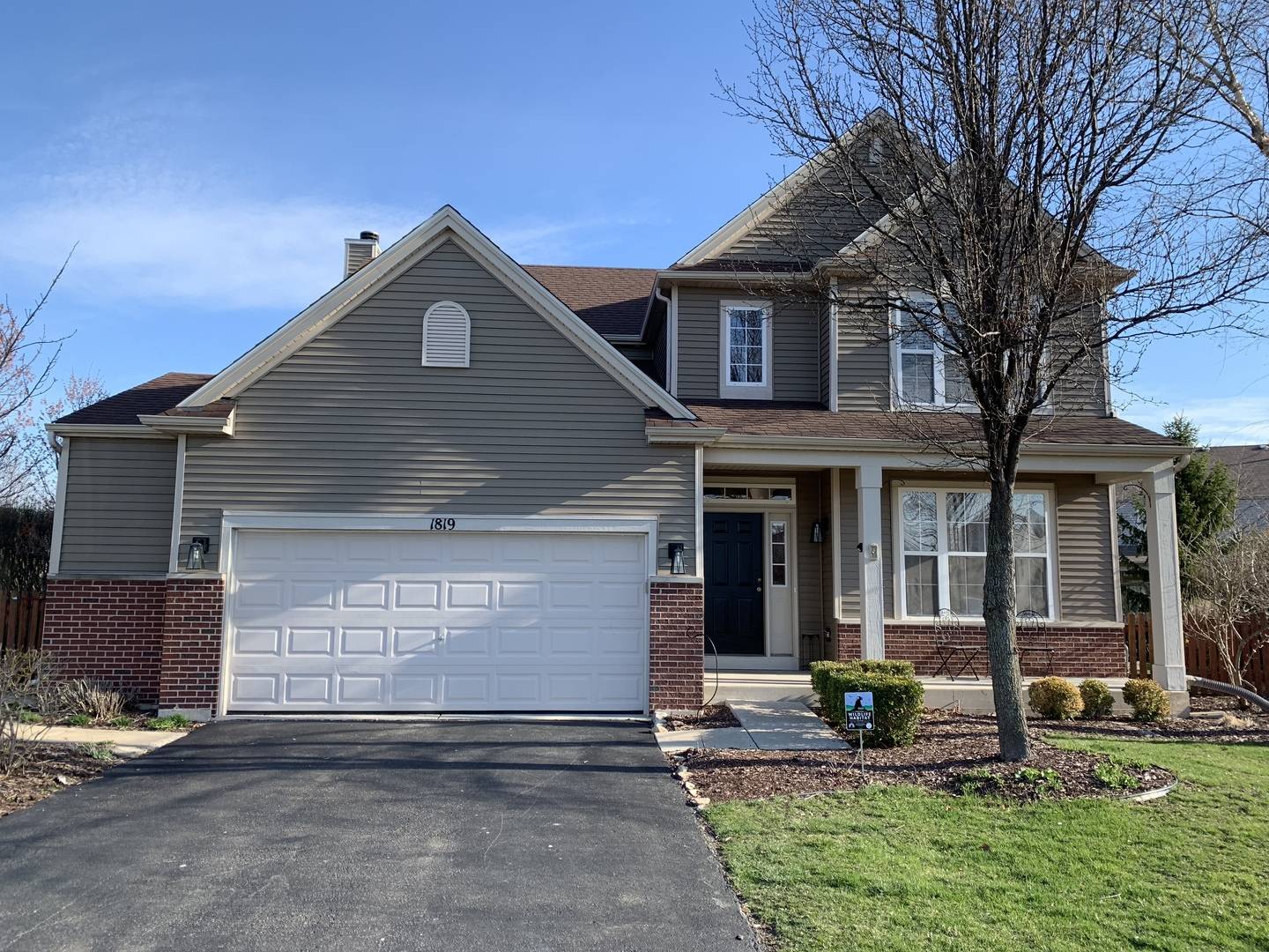 Plainfield, IL 60586,1819 Burshire CT