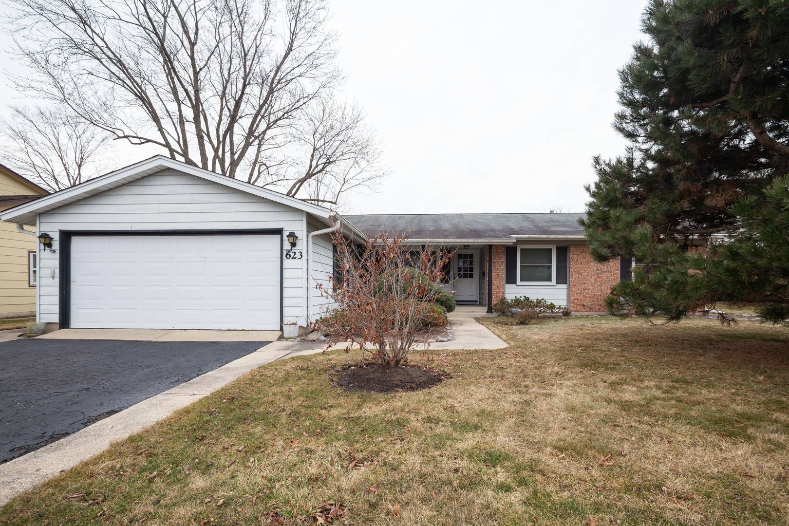 Elk Grove Village, IL 60007,623 Ipswich CT