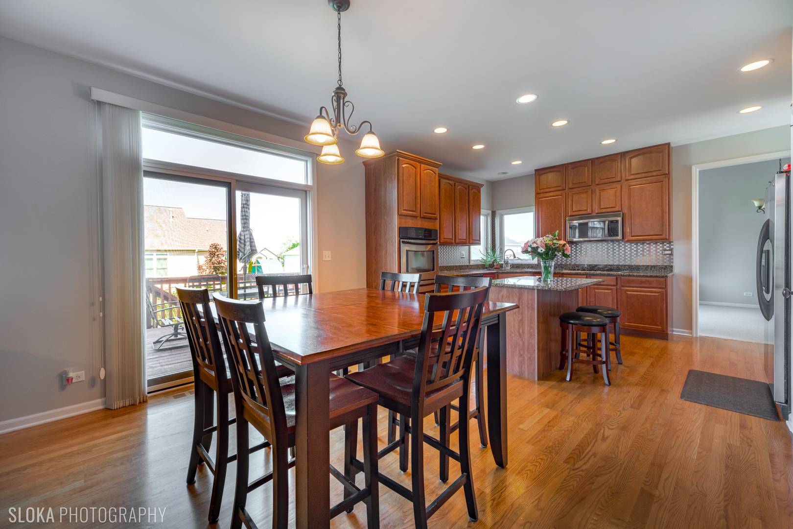 Hampshire, IL 60140,810 Karen DR