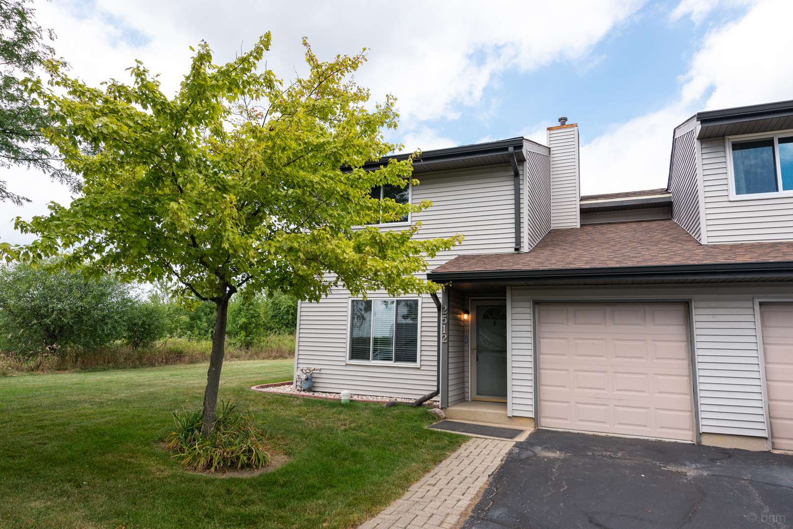 Crest Hill, IL 60403,2512 Daisy LN