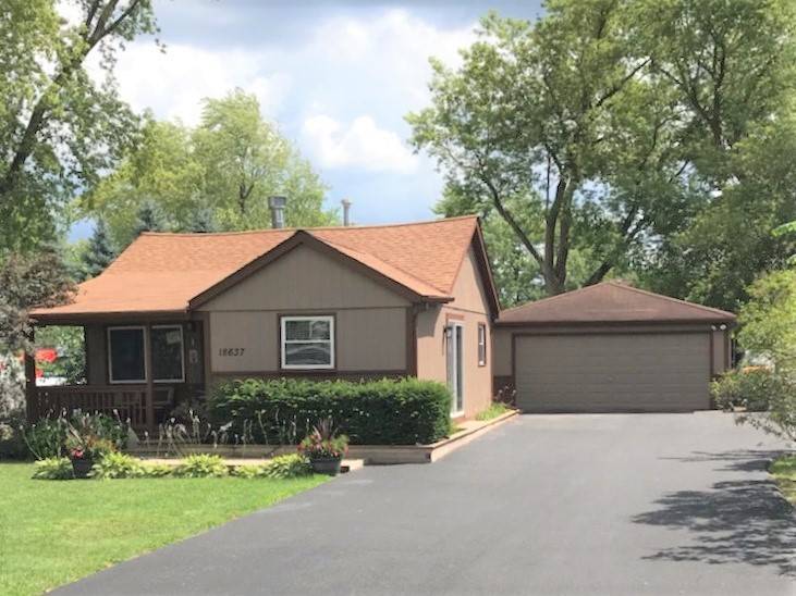 Grayslake, IL 60030,18637 W Hickory PL