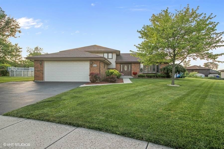 Orland Park, IL 60467,14416 Pineview CT