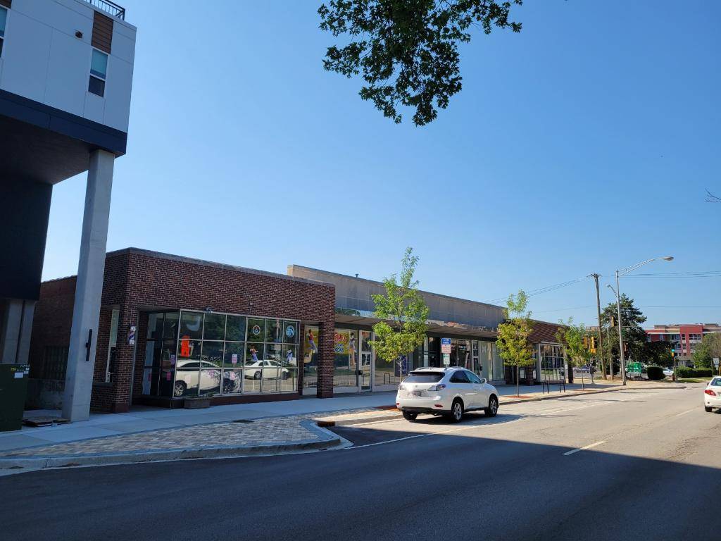 Des Plaines, IL 60016,669-685 Graceland AVE