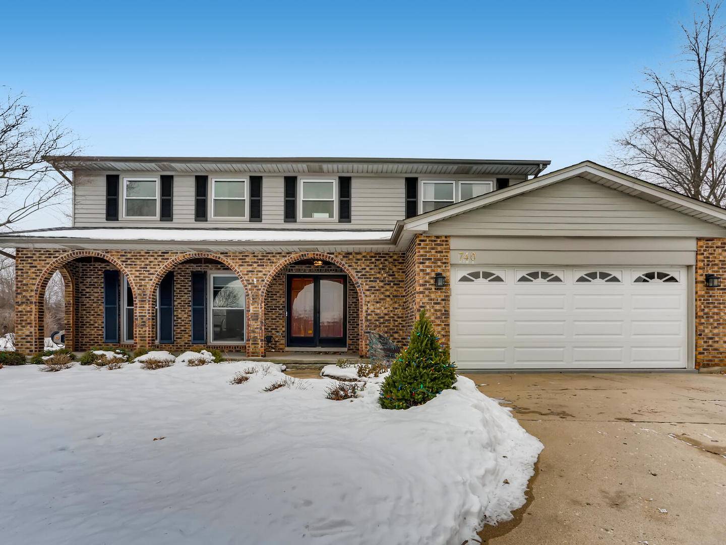 Schaumburg, IL 60193,740 Fennel CT