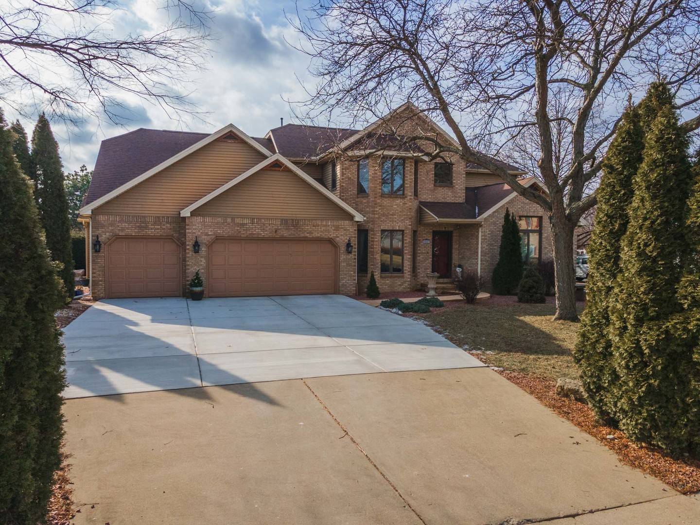 Bloomington, IL 61704,3007 Wisteria LN