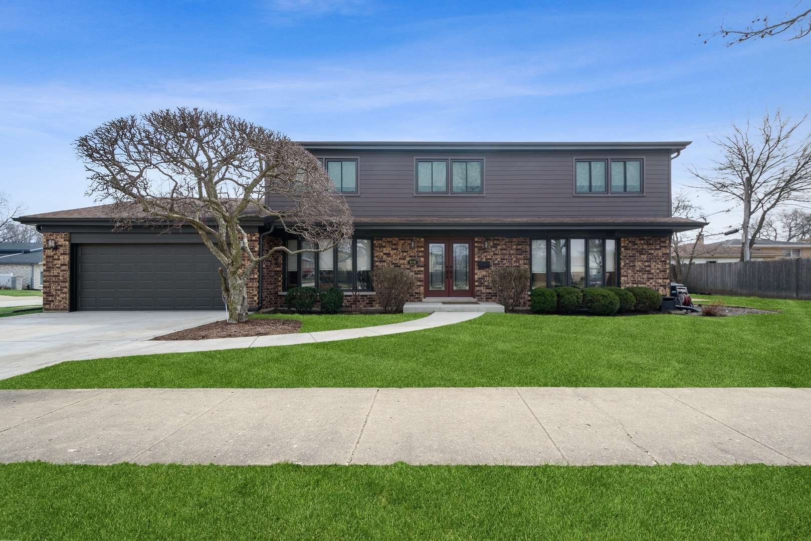 Morton Grove, IL 60053,8916 Birch AVE