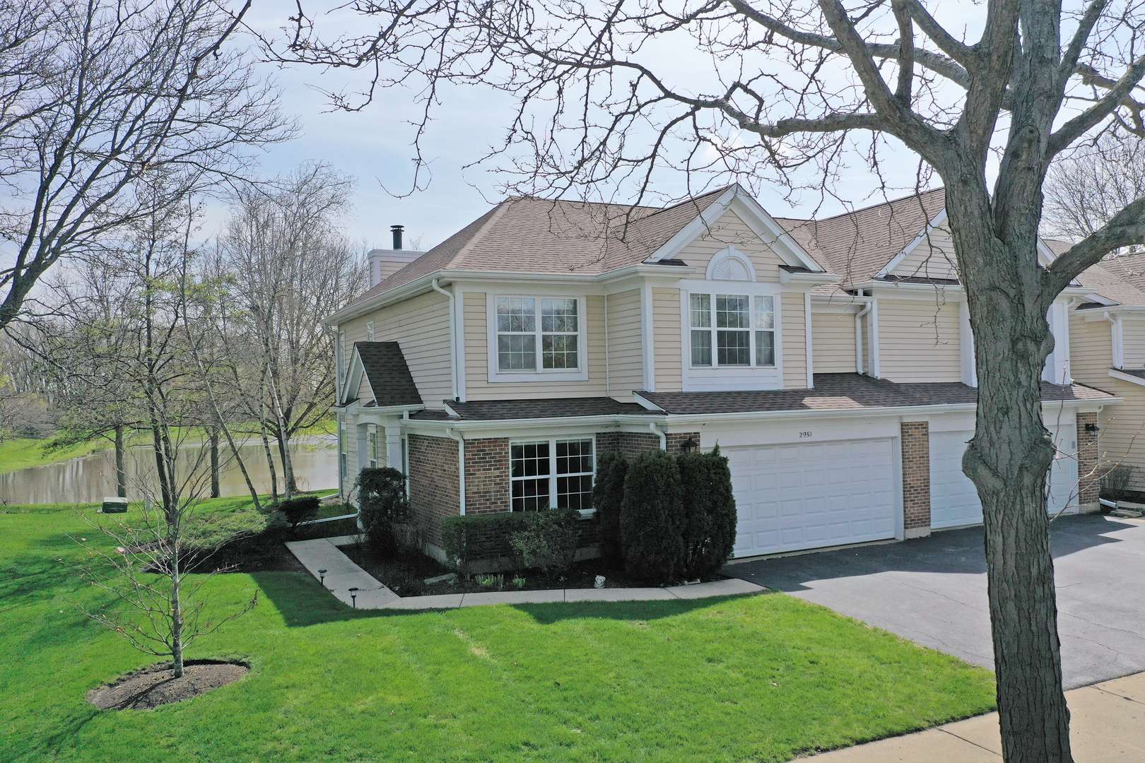 Schaumburg, IL 60193,2951 Belle LN