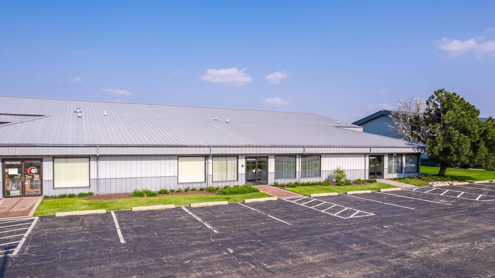Dekalb, IL 60115,700 N Peace RD #A