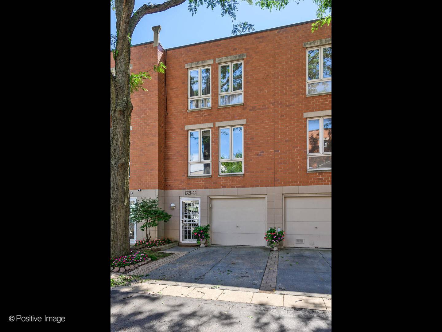 Chicago, IL 60605,1321 S Plymouth CT #C