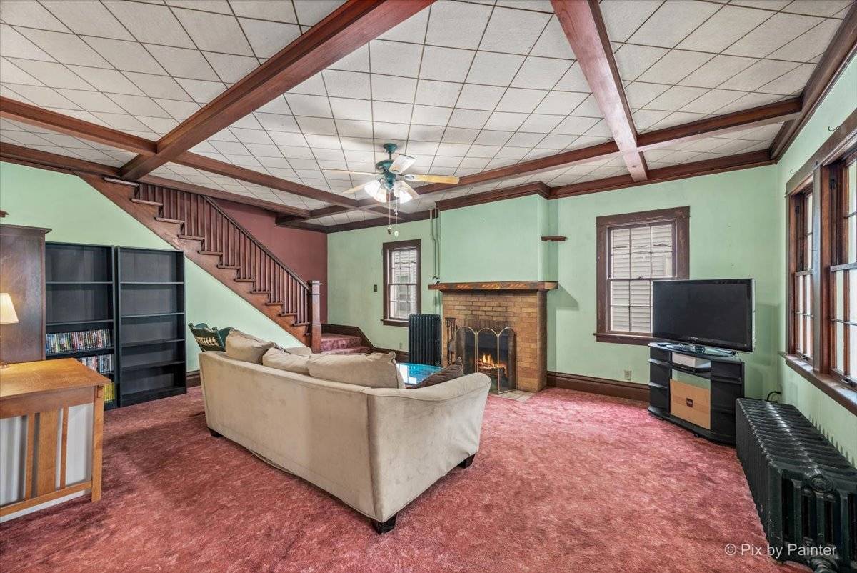 Dekalb, IL 60115,840 S 1st ST
