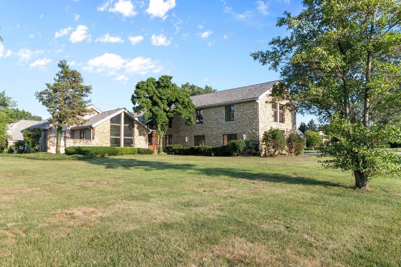 Oak Brook, IL 60523,502 Midwest Club Pkwy