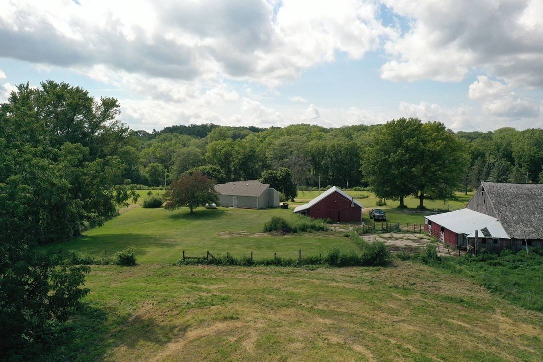 Thomson, IL 61285,113 Creamery RD