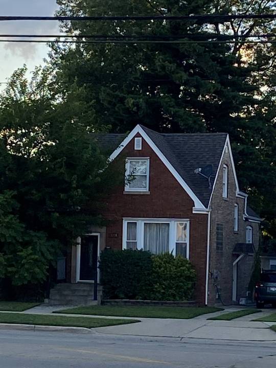 Lyons, IL 60534,7226 39th ST