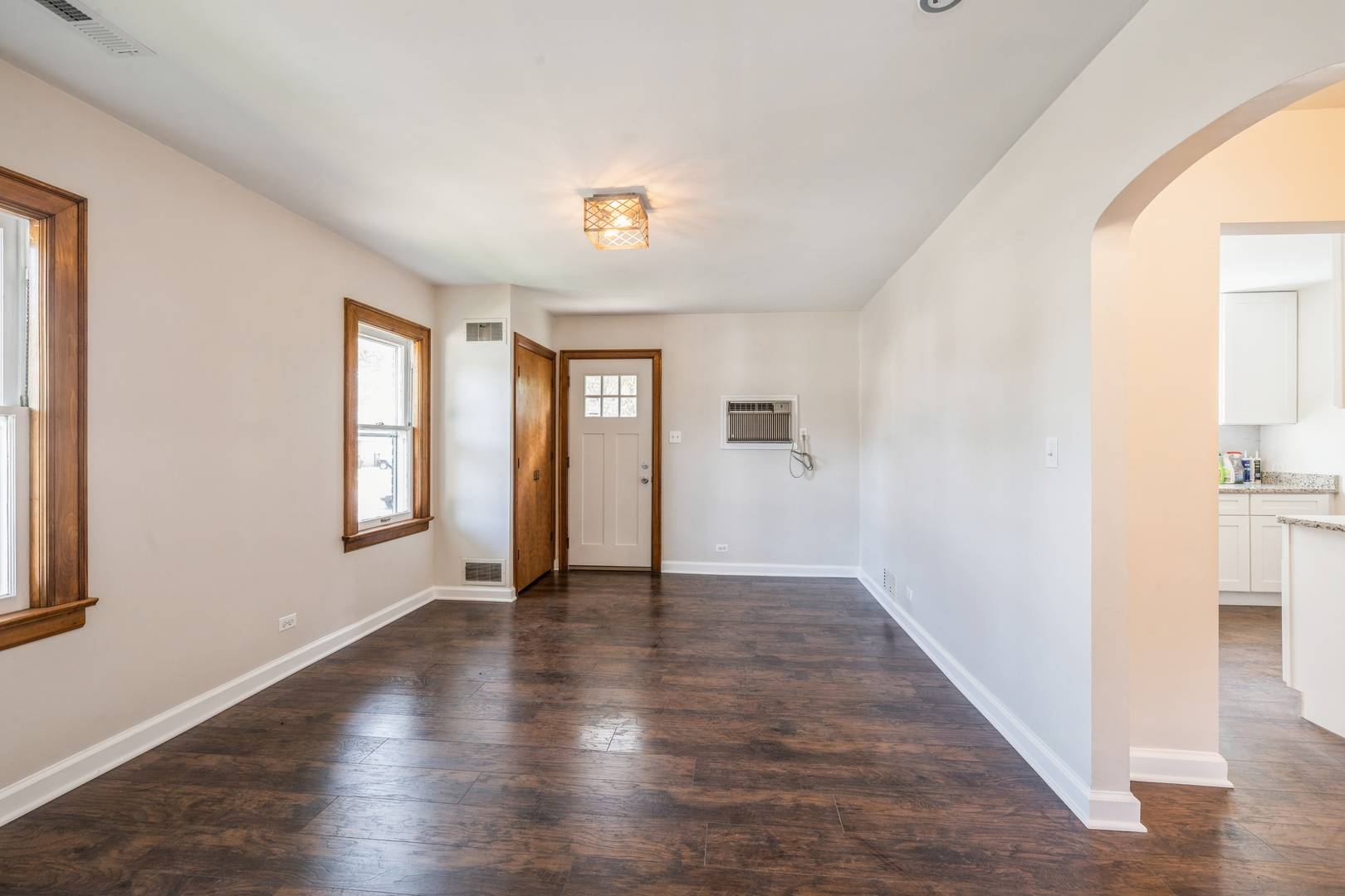 Lyons, IL 60534,8649 44th ST