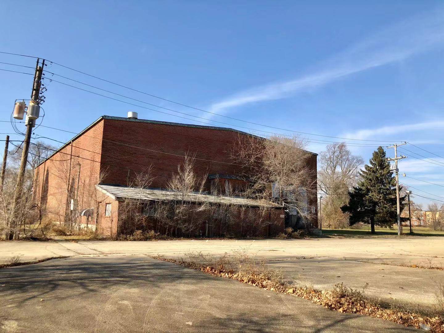 Rantoul, IL 61866,101 W Neal DR
