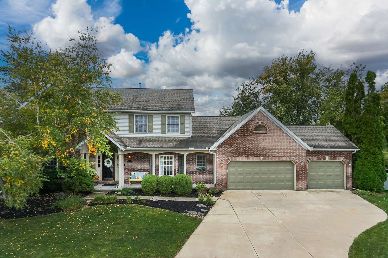 Bloomington, IL 61704,2 Red Stone CT