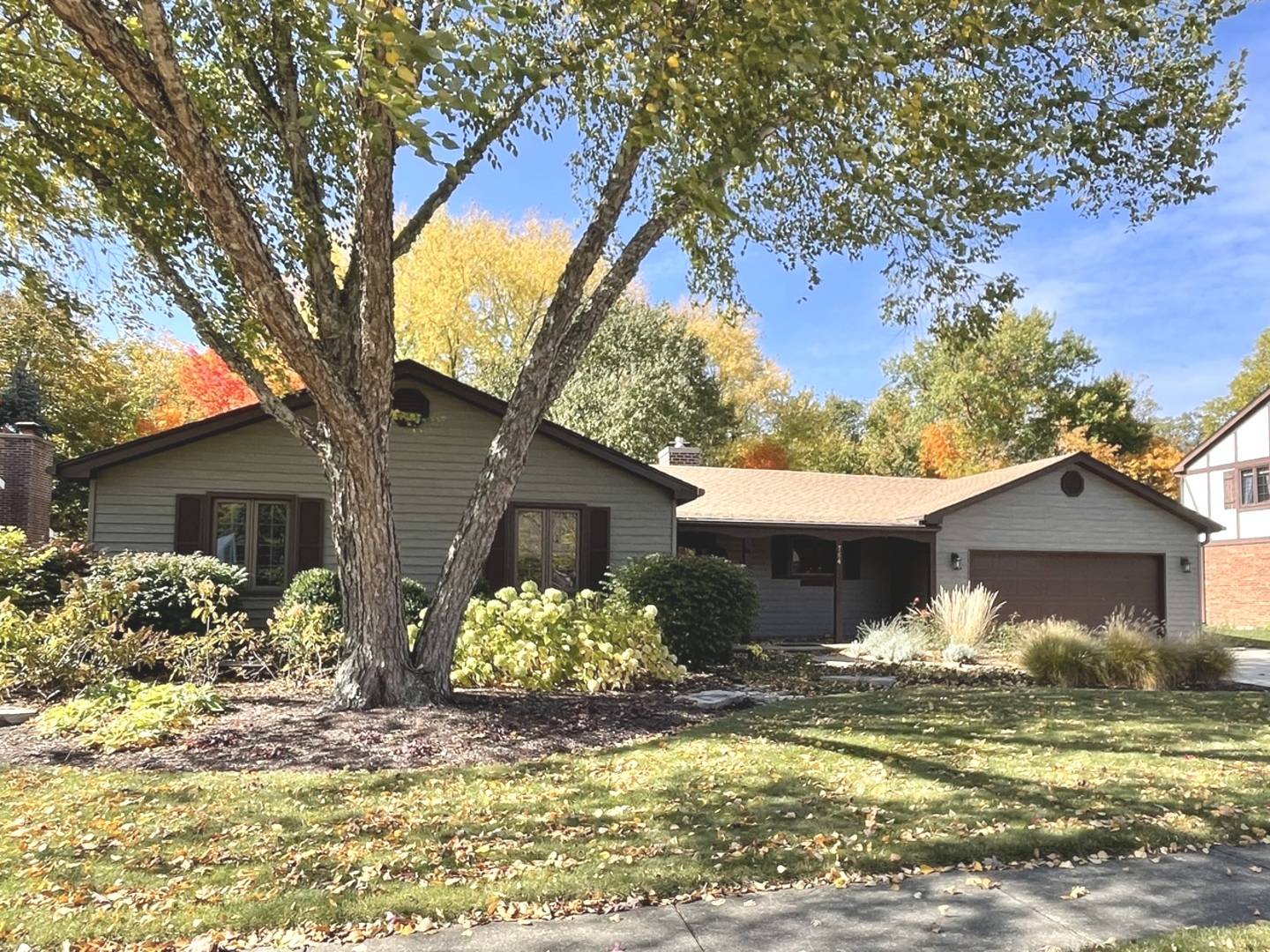 Frankfort, IL 60423,764 Oakwood DR