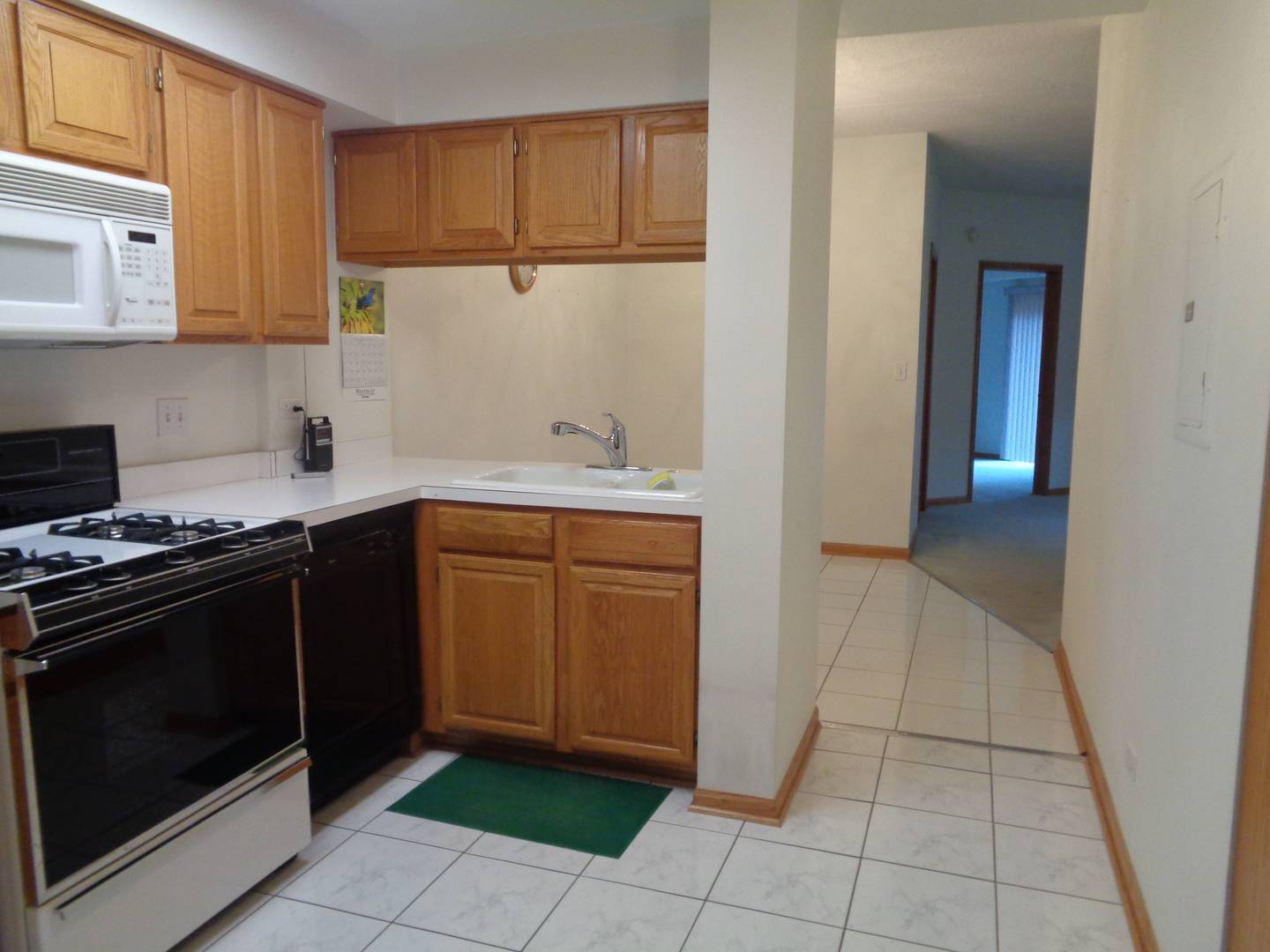 Harwood Heights, IL 60706,7400 W Lawrence AVE #234