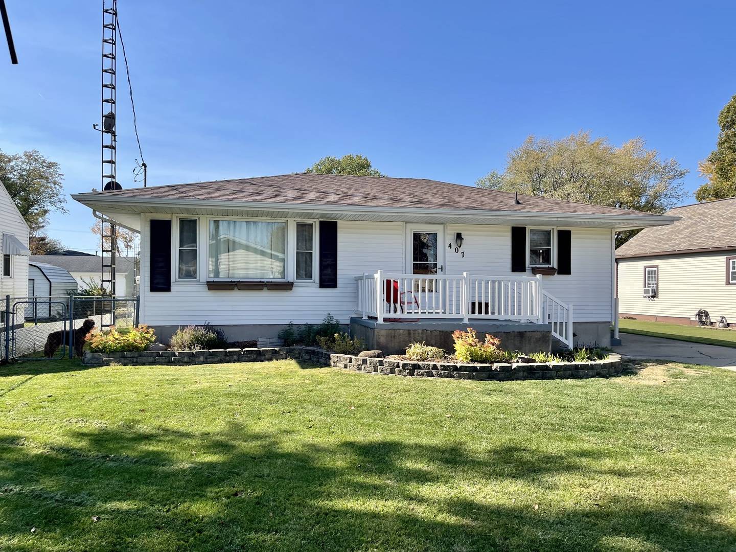 Cedar Point, IL 61316,407 Oak ST