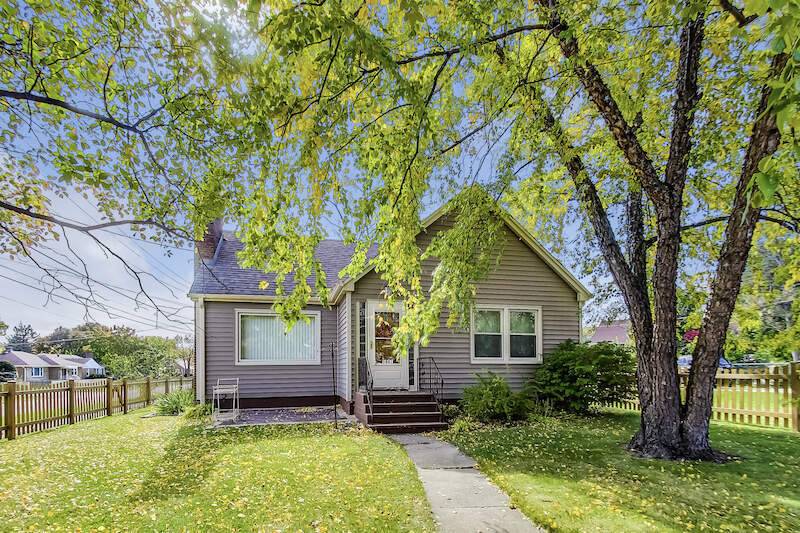Waukegan, IL 60085,1801 W Dugdale RD