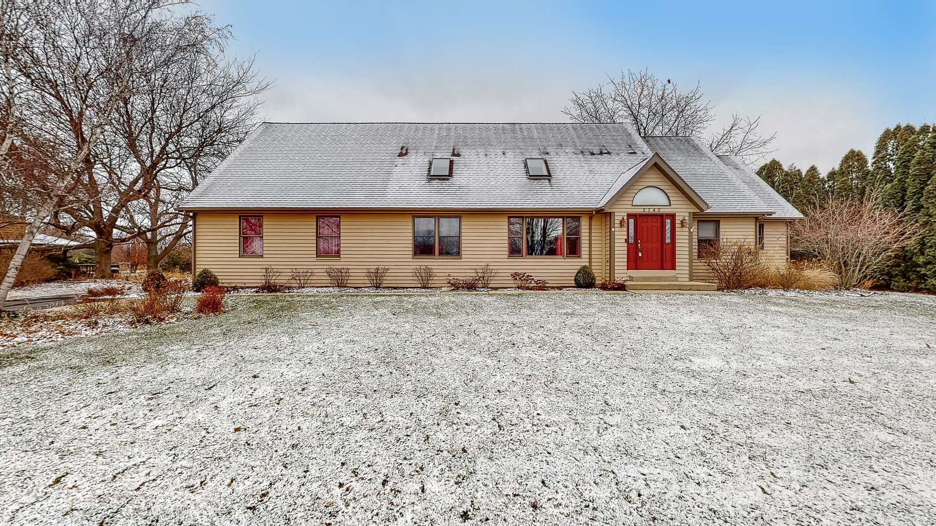 Dekalb, IL 60115,2742 Greenwood Acres DR
