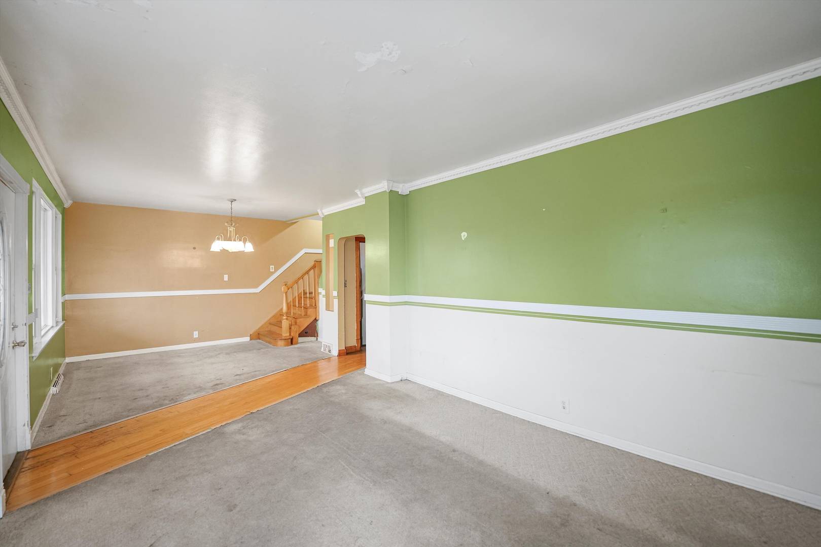 Lyons, IL 60534,4003 Konrad AVE