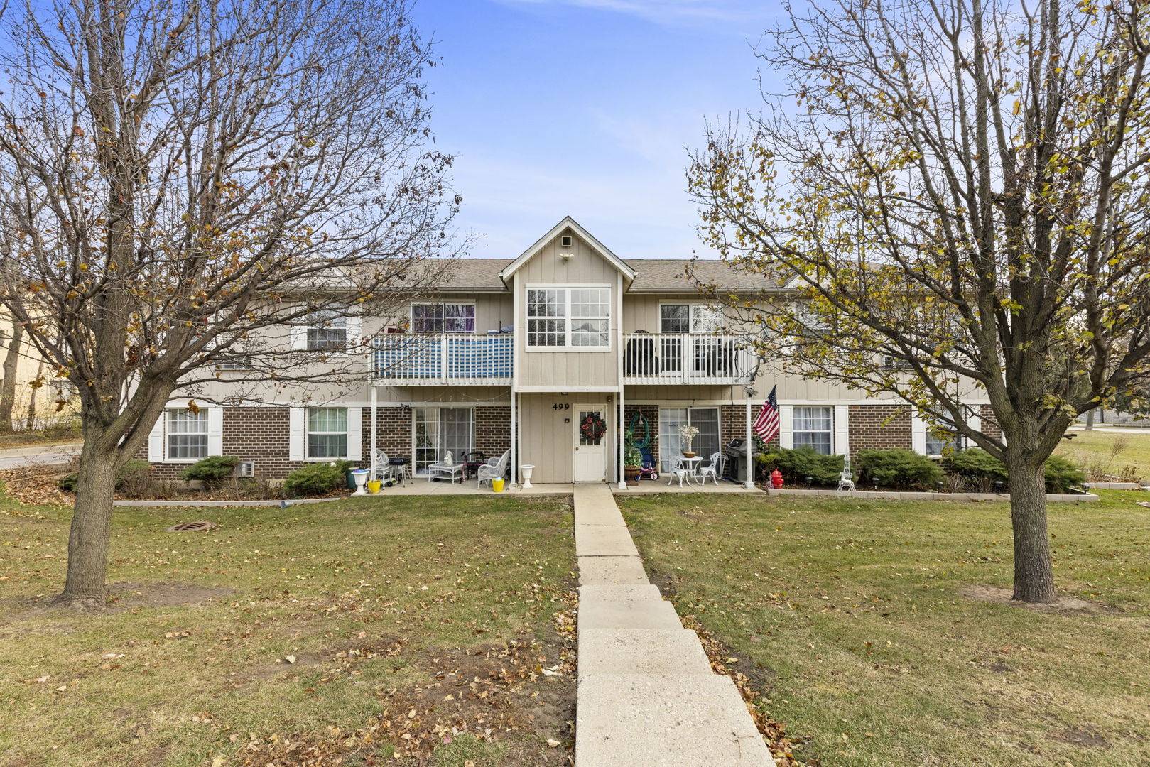 Bensenville, IL 60106,499 Park ST #1C