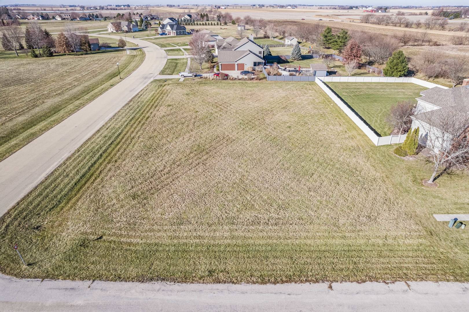 Somonauk, IL 60552,1700 Blue Jay LN