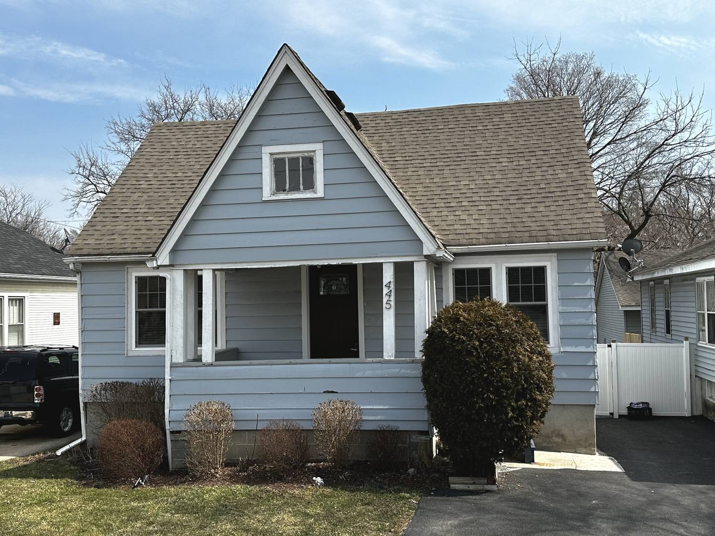 South Elgin, IL 60177,445 N La Fox ST N