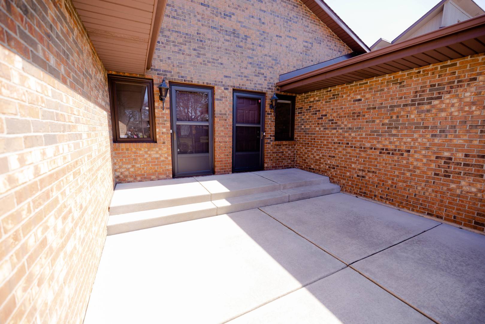 Rockford, IL 61114,2655 Woodmar RD