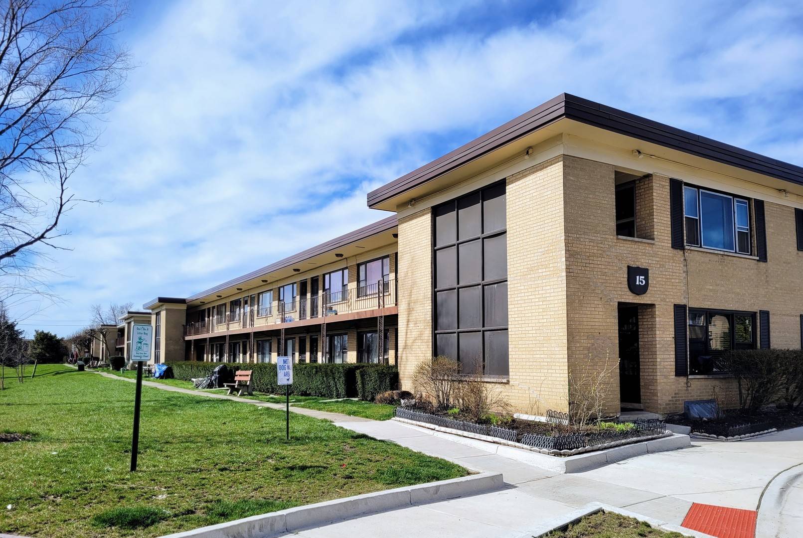 Northlake, IL 60164,15 King Arthur CT #14