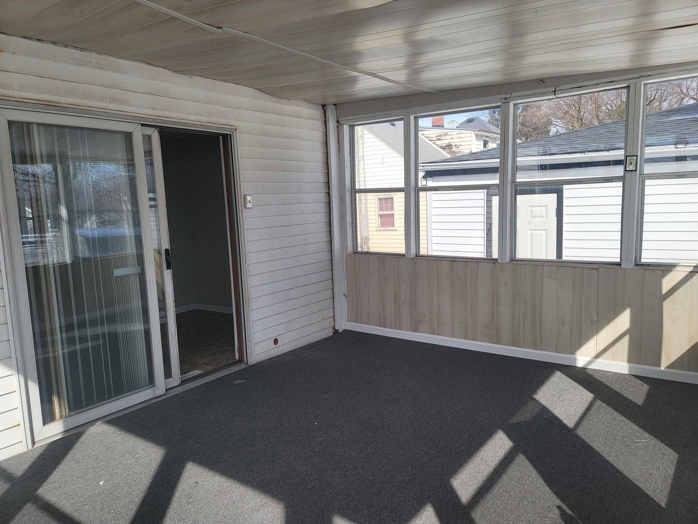 Dekalb, IL 60115,1424 N 14th ST