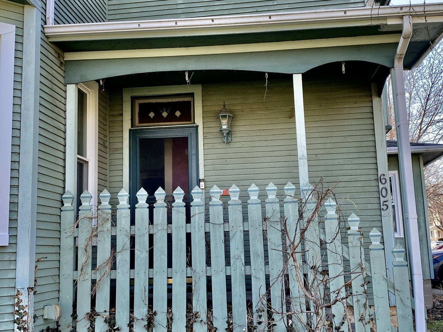 Dekalb, IL 60115,605 S 4TH ST