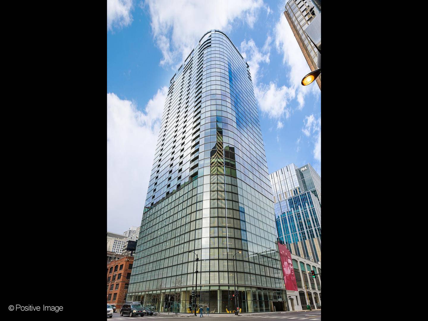 Chicago, IL 60611,600 N Fairbanks CT #3607