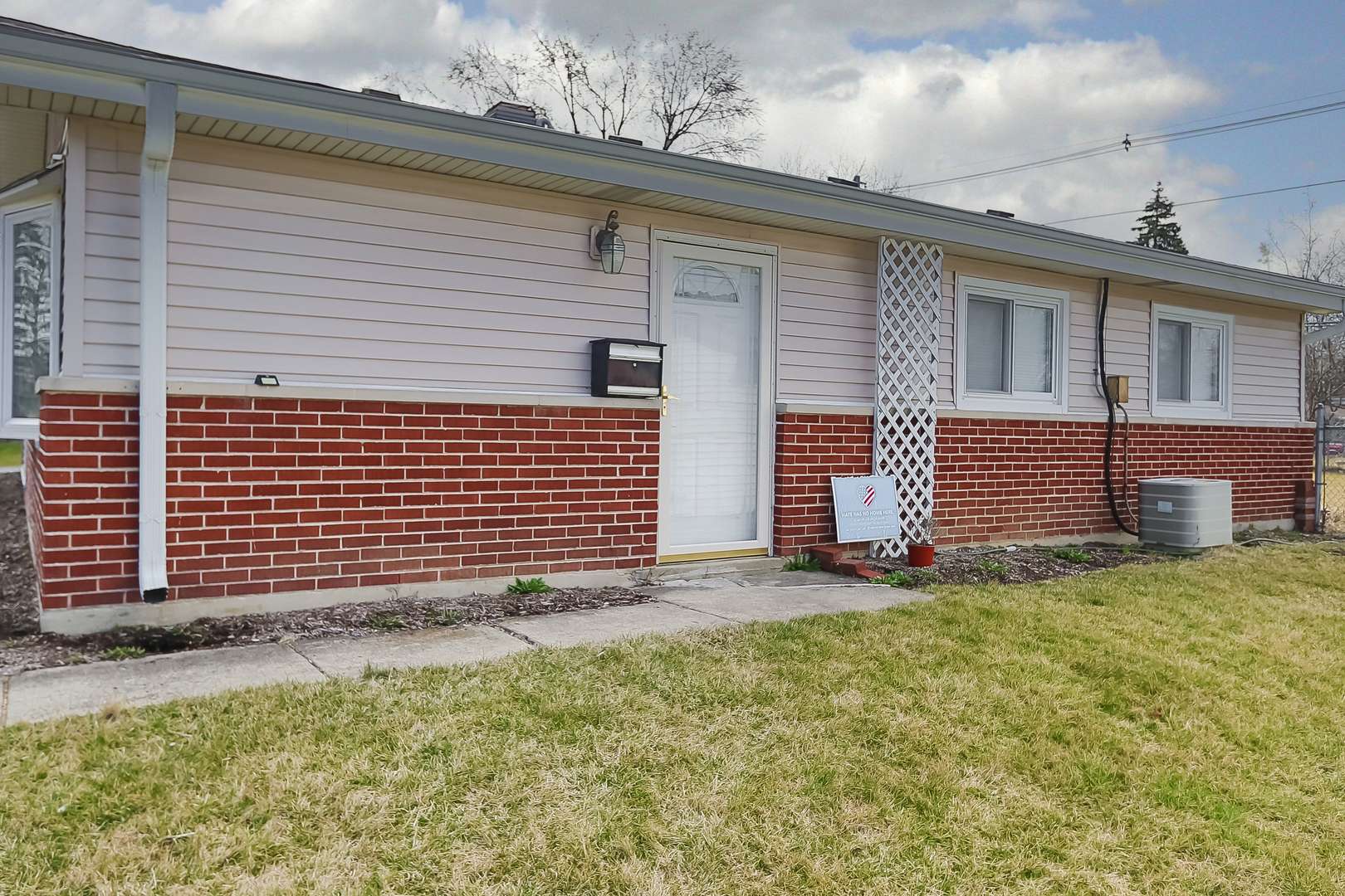 Hoffman Estates, IL 60169,445 Bode RD