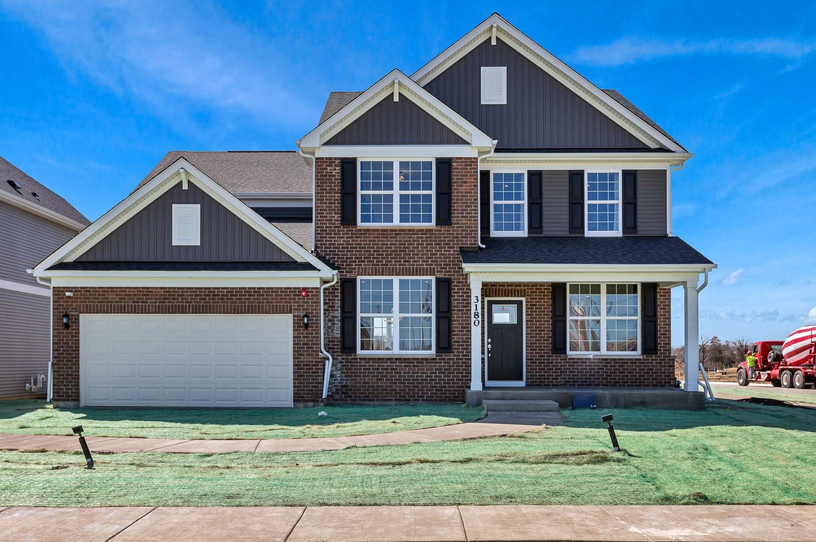 Addison, IL 60101,1291 W Driscoll LN