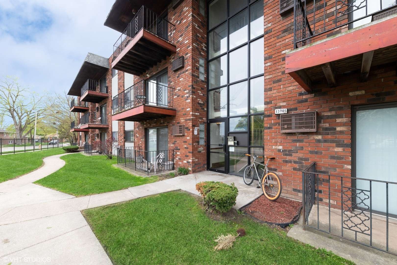 Riverdale, IL 60827,13705 S Stewart AVE #3E